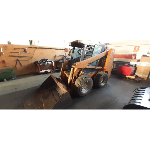 CASE 40 XT