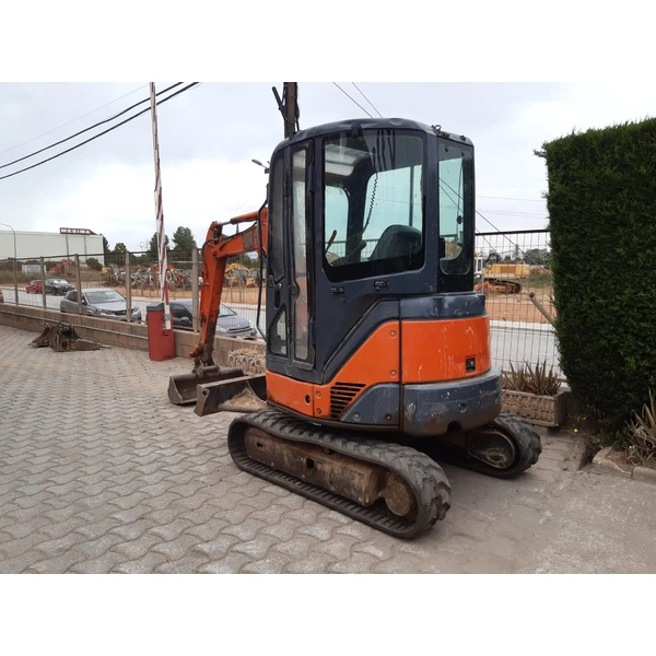 HITACHI ZX 27 U-2 MÁQUINAS SECTOR AGRÍCOLA.