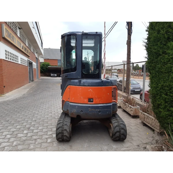 HITACHI ZX 27 U-2 EXCAVADORAS SECTOR CONSTRUCCIÓN.